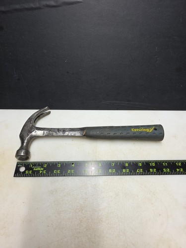 Estwing hammer used - oz,