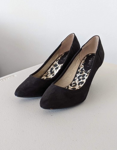 Luxe black suede - luxe,