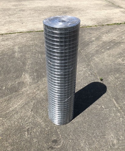 Welded chicken wire mesh roll - chicken,