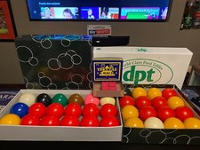 snooker and pool balls new in