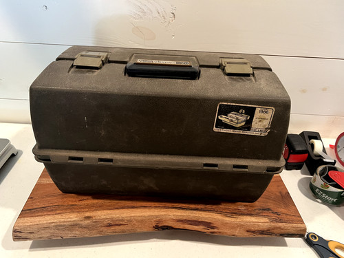 Vintage vlchek plastics - vlchek,