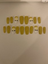 Handpainted False Nails