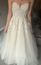 Luna Novias Wedding Dress Strapless With Lace And Beaded Detail + matching veil