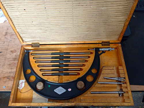 Starrett no 1044 outside - no.1044,
