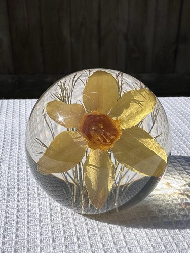 Vintage 1999 paper weight - vintage,