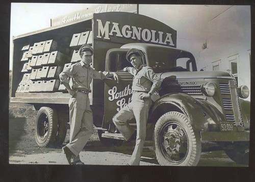 Real photo 1937 - 1937, delivery