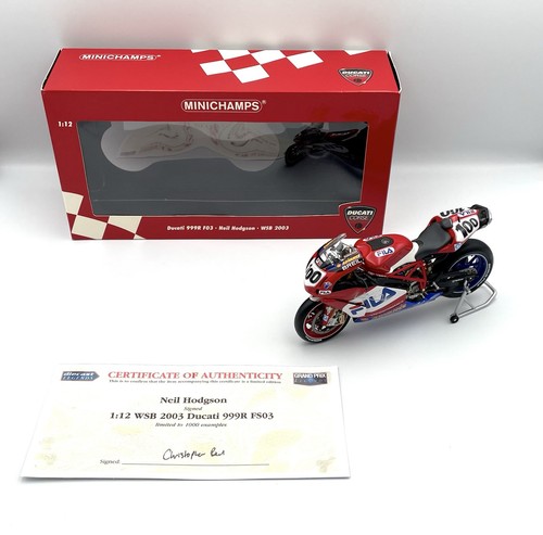 Signed minichamps 1 12 - *signed*,