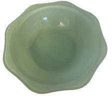 Vintage Pyrex Sprayware Mint