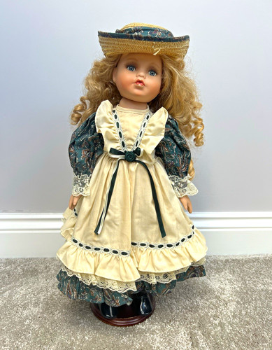 Alberon porcelain girl - alberon,