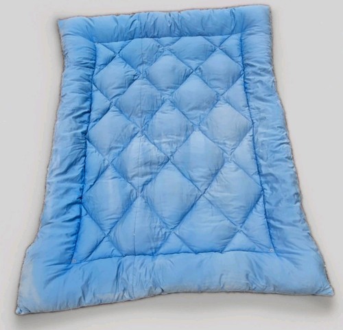 Vintage blue quilt bedspread - vintage,