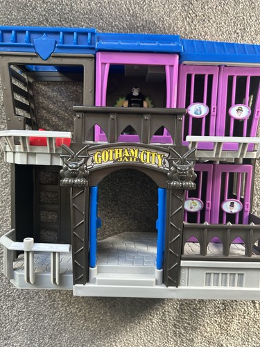 Imaginext batman gotham city - batman,