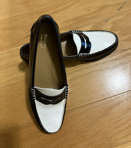 Bass co weejuns - &, co.