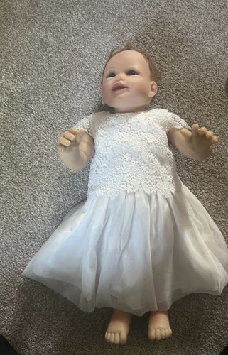 Ashton drake isabella - ashton, first
