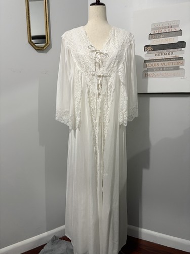 Vintage peignoir nightgown - vintage,