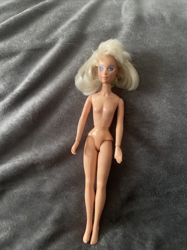 1985 hasbro doll - 1985,