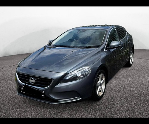 Volvo v40 breaking - volvo, d2