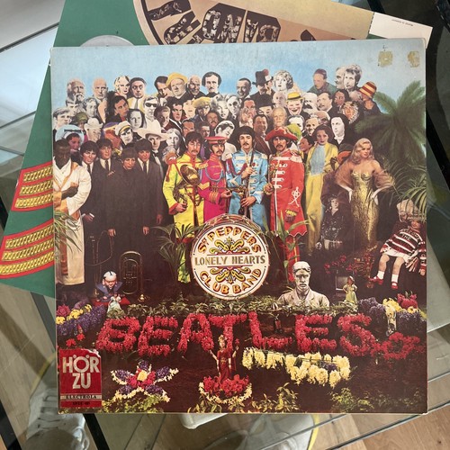 The beatles sgt pepper - beatles,