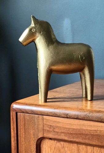 Vintage mcm gold - mcm, cast