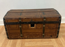 Vintage STEAMER TRUNK Salesman