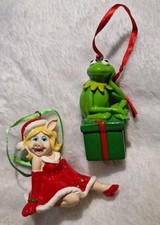 Disney Muppets Christmas Ornaments Decorations. Miss Piggy And Kermit Set