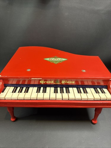 Rare queen brand grand piano - brand,