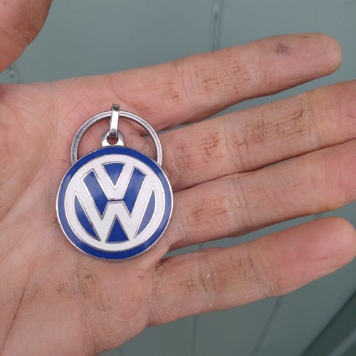 Volkswagen keyring enamel - volkswagen,