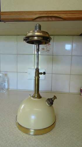 Tilley short stem table - short,