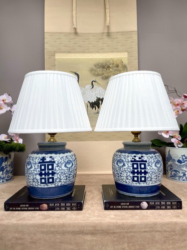 Pair oriental chinese - a,