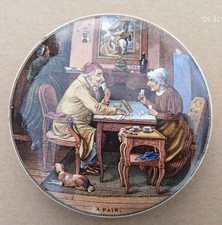 A Pair Pratt food pot lid