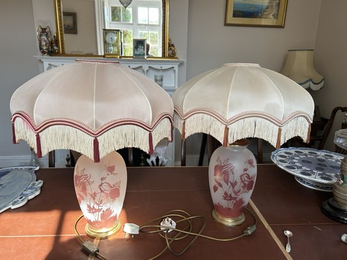 Art deco style table - art,