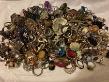 JOB LOT RINGS x 197 Missing
