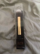 Olivia Hale Contour Brush. For