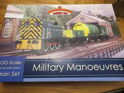 Bachmann 130 the military - bachmann,