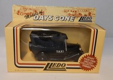 Lledo Ford Model T Taxi Days Gone Boxed