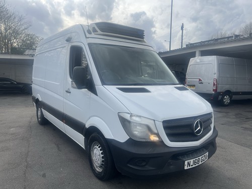 Mercedes sprinter medium - mercedes,