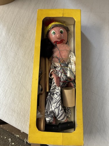 Pelham puppet old - puppet,