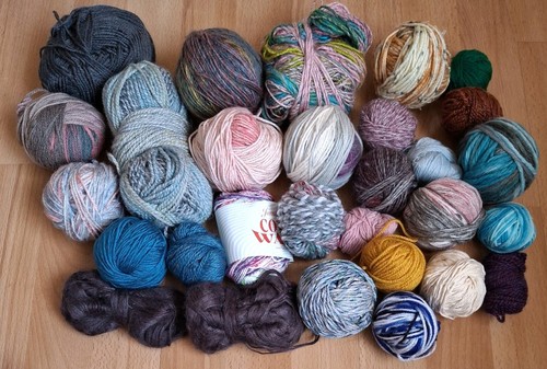 700g oddments job - job, lot