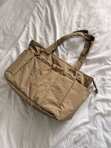 Beige cloud carry in - beige, carry-on