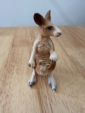 Schleich 14174 Female Kangaroo