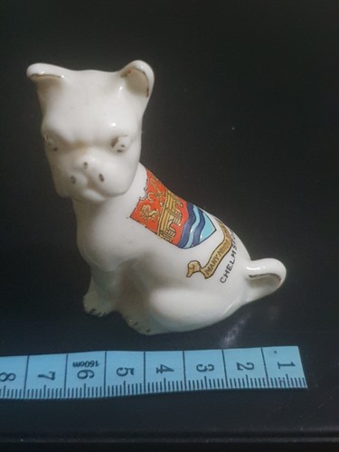China crested ware dog - crested, ware,