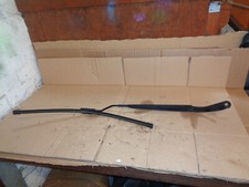 RENAULT SCENIC 2006 PASSENGER SIDE FRONT WIPER ARM WITH BLADE 