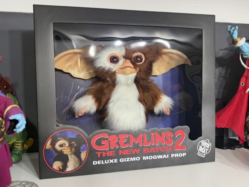 Gremlins gizmo mogwai prop - gremlins,