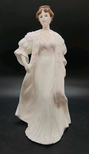 Rare chantilly lace demure - rare,
