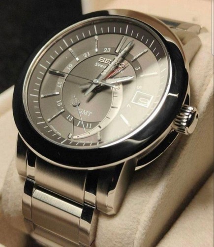 Seiko spring drive - drive, gmt