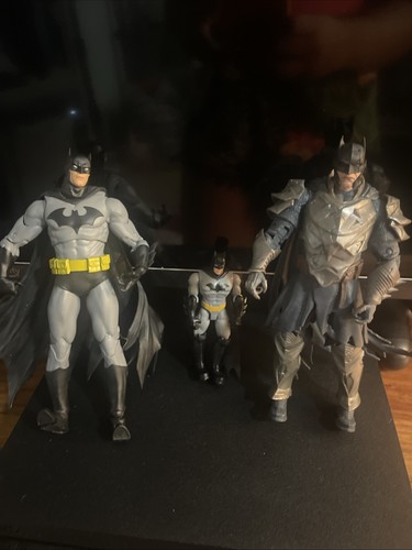 Batman action figure - batman,