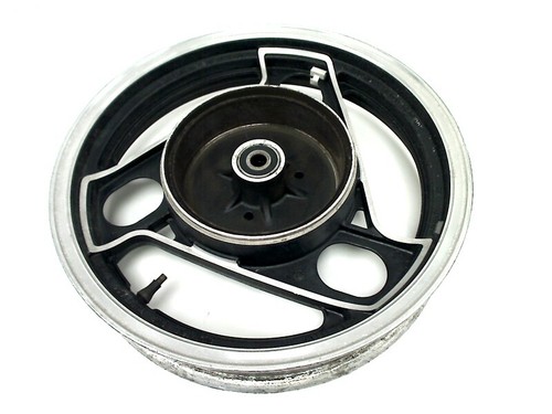 Rear wheel yamaha 600 - yamaha,