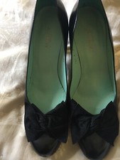 Audley London Stunning Black