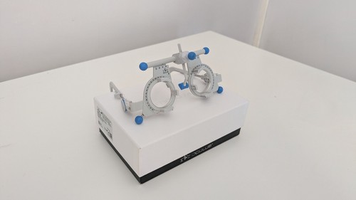 Oculus ub4 trial frame - oculus, with
