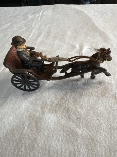 Antique cast iron horse - cast,