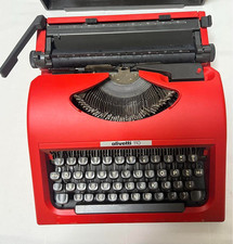 Olivetti Valentine Red